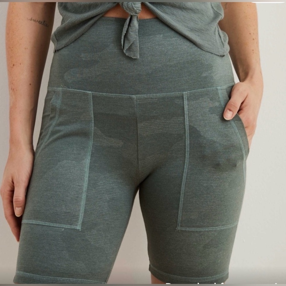 Aerie Chill Camo Pocket Bike Short